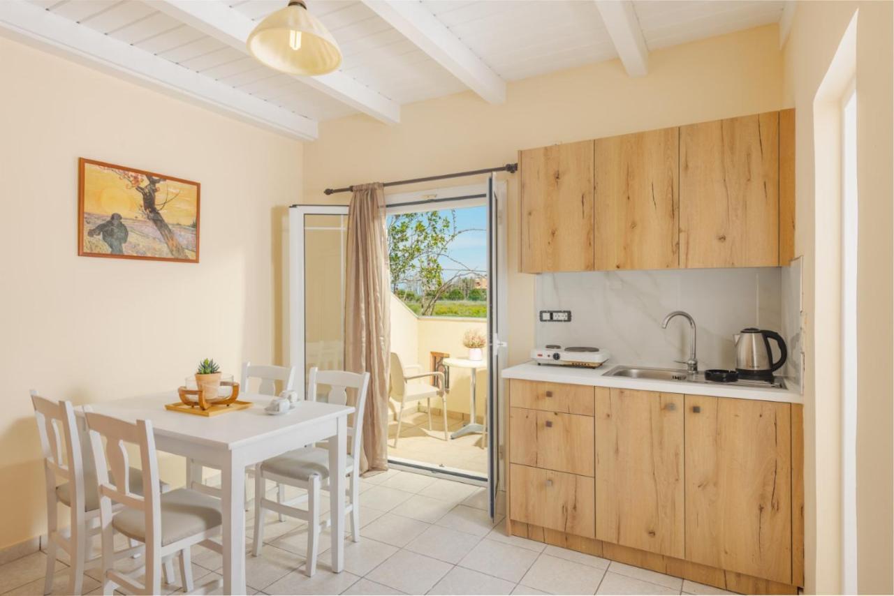 Premier Tsilivi Apartment Exterior photo