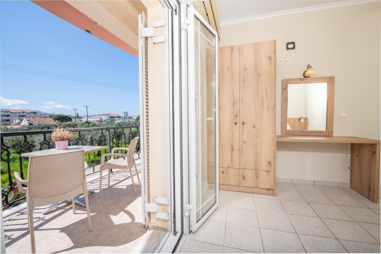 Premier Tsilivi Apartment Exterior photo